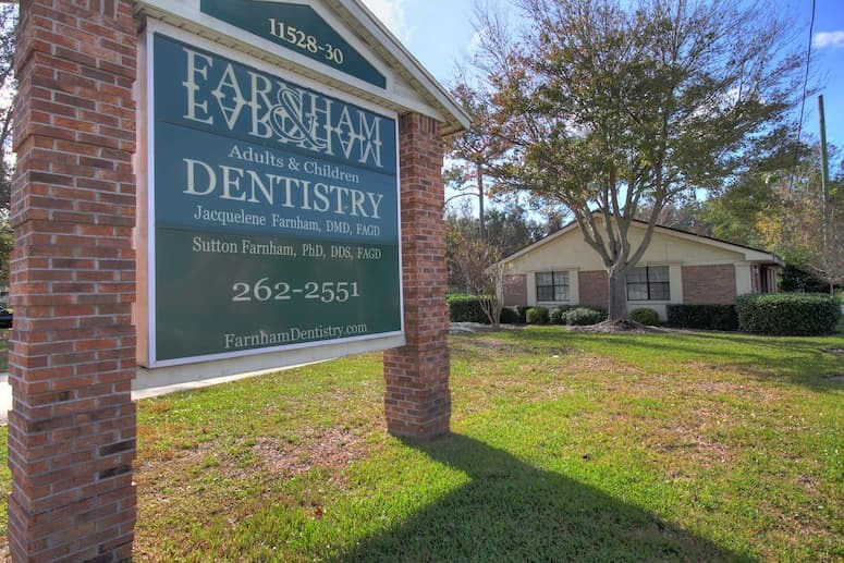 Best Dentists in Jacksonville, FL 32223 Farnham Dentistry