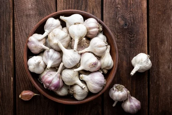 Garlic for oral health